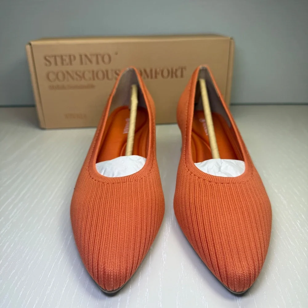 VIVAIA Pointed-Toe Striped Wedge‎ EU 37.5 / US 7